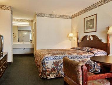Super 8 By Wyndham 2*