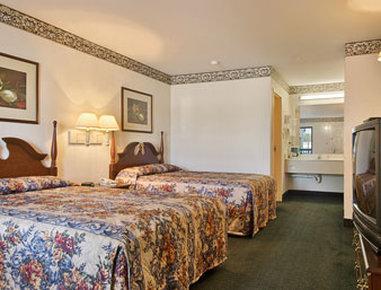 Super 8 By Wyndham Motel 2*
